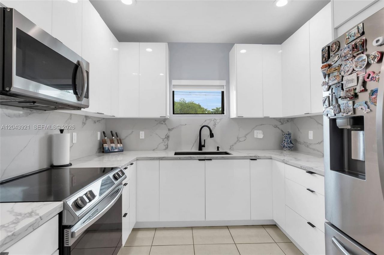 7031 NW 20th Ave , Miami, FL 33147 Photo