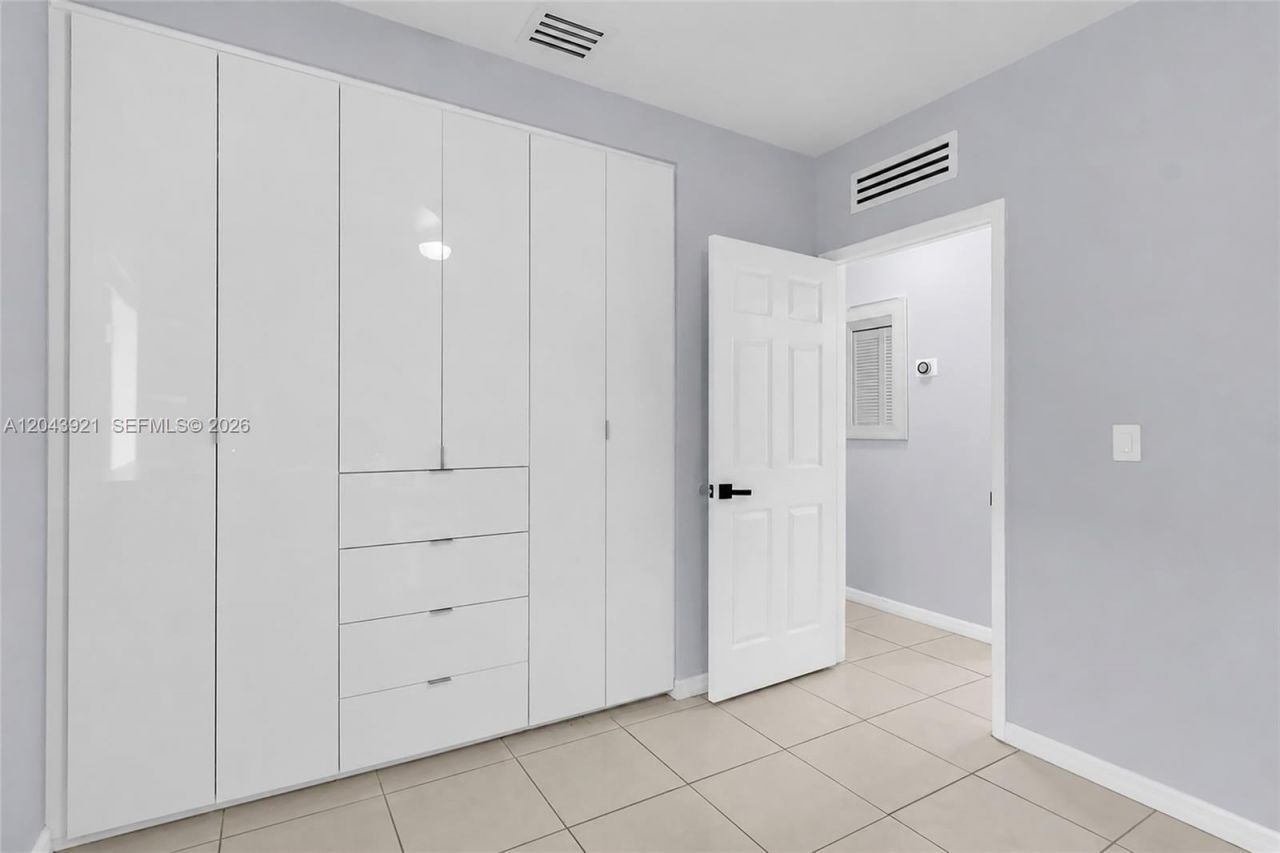7031 NW 20th Ave , Miami, FL 33147 Photo