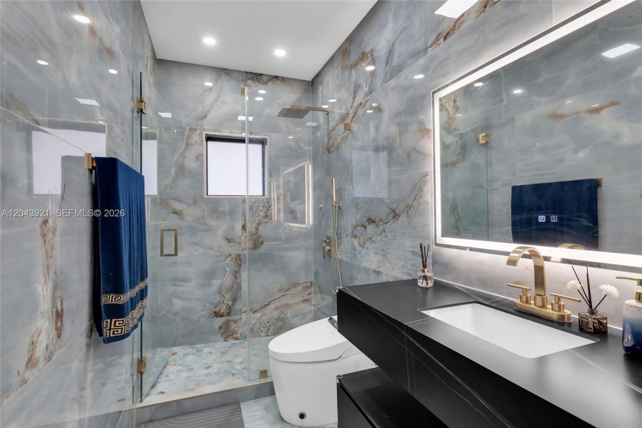 7031 NW 20th Ave , Miami, FL 33147 Photo