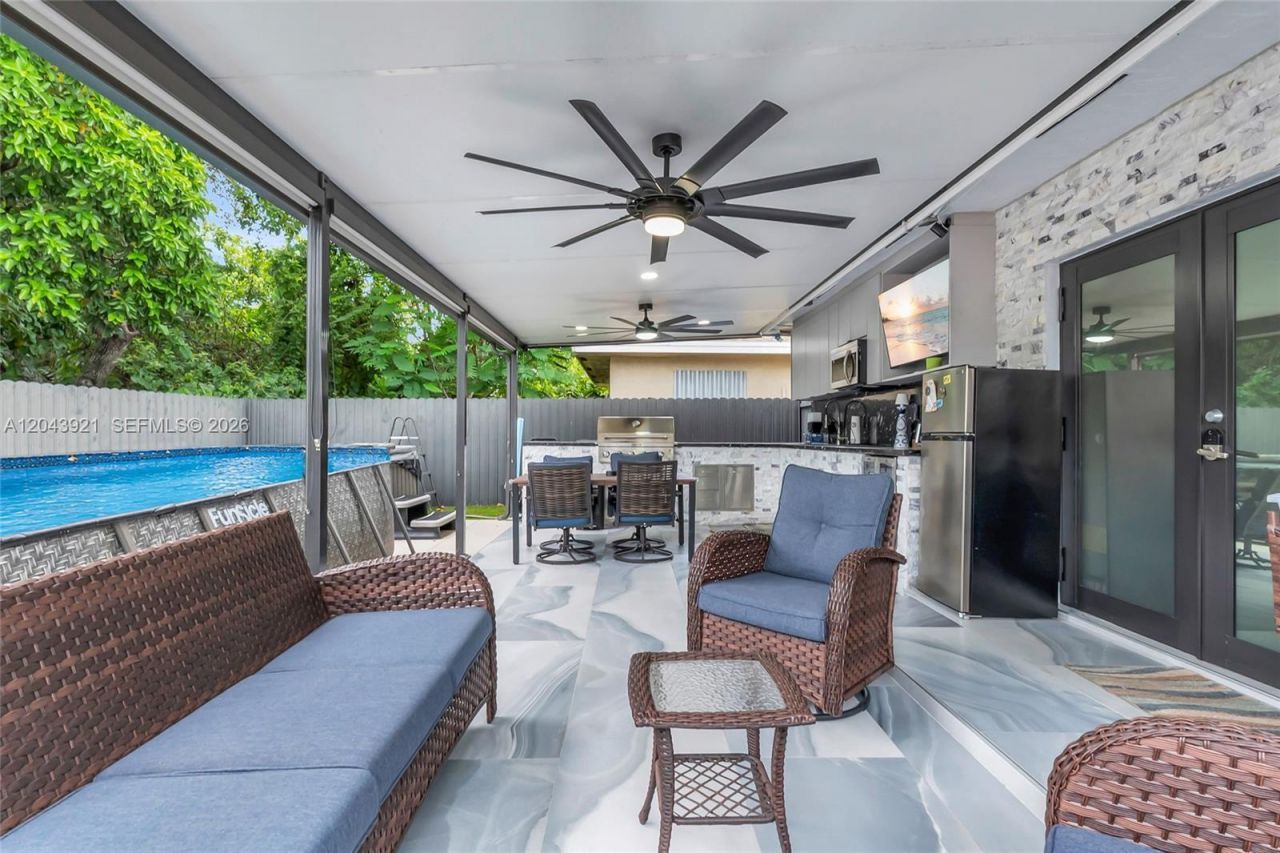7031 NW 20th Ave , Miami, FL 33147 Photo