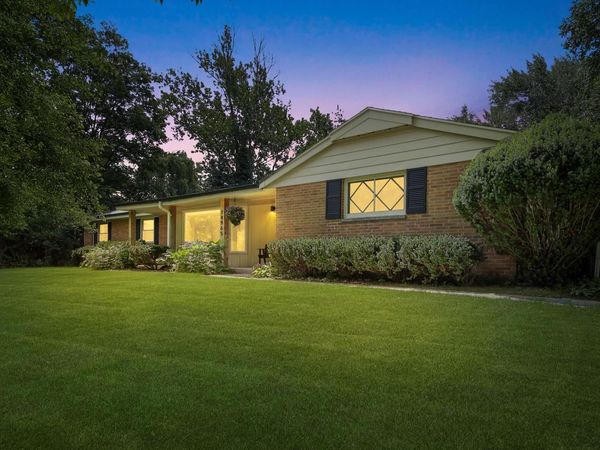 14965 W North AVENUE, Brookfield, WI 53005