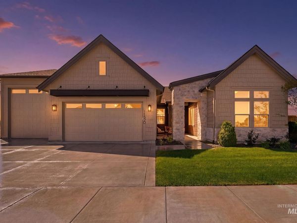 6484 W Carnock Dr, Eagle, ID 83616