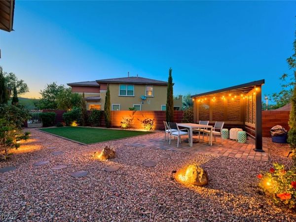 10507 Ardsley Lane , Las Vegas, NV 89135