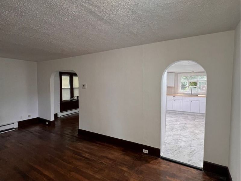 1186 Pondview Avenue, Akron, OH 44305 Photo 3