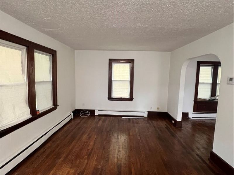 1186 Pondview Avenue, Akron, OH 44305 Photo 5