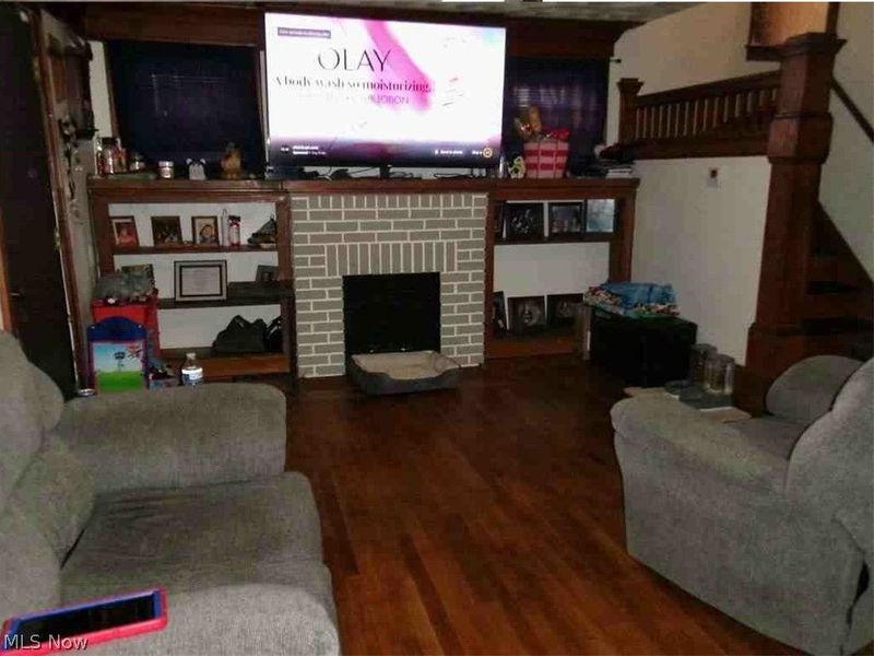 923 Bloomfield Avenue, Akron, OH 44302 Photo 2