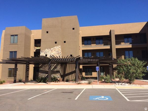 5260 N 5260 W VILLAS WEST DR 3-302 W, Hurricane, UT 84737
