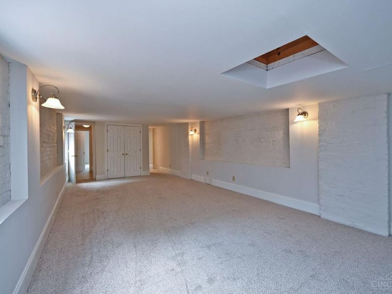 4266 Williamson Place, Cincinnati, OH 45223 Photo 36