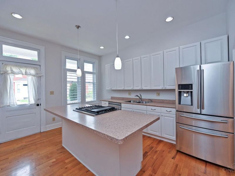 4266 Williamson Place, Cincinnati, OH 45223 Photo 6