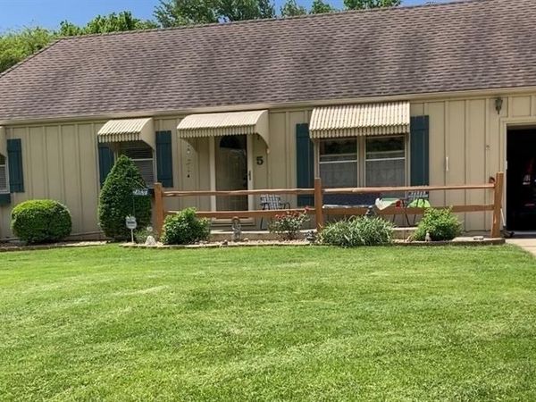 5 NE 74th Terrace, Gladstone, MO 64118