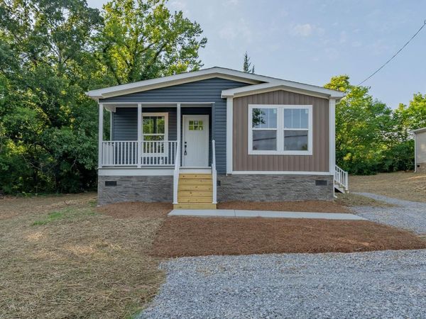 2119 Tipton Station Rd, Knoxville, TN 37920
