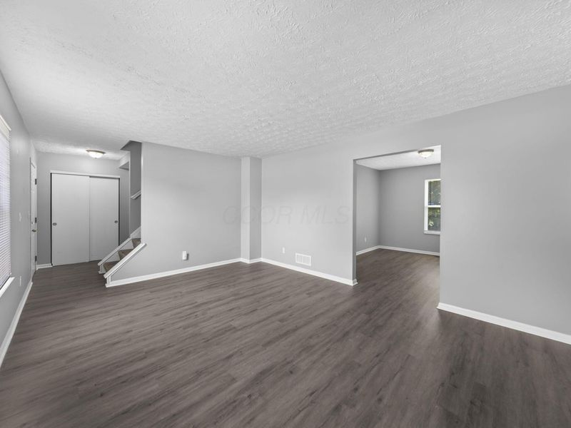 2392 Minerva Park Place , Columbus, OH 43229 Photo 13
