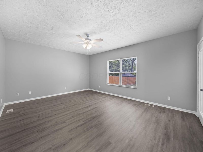 2392 Minerva Park Place , Columbus, OH 43229 Photo 20