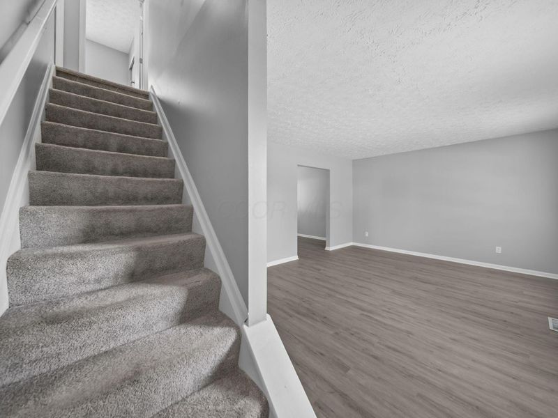 2392 Minerva Park Place , Columbus, OH 43229 Photo 26