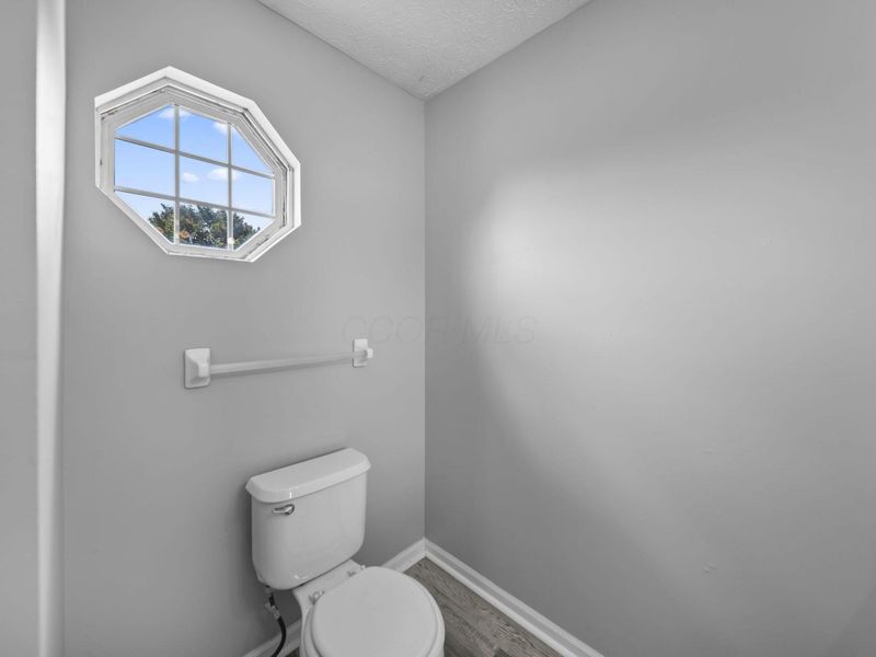 2392 Minerva Park Place , Columbus, OH 43229 Photo 37