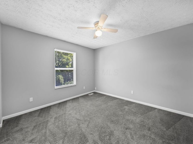 2392 Minerva Park Place , Columbus, OH 43229 Photo 39