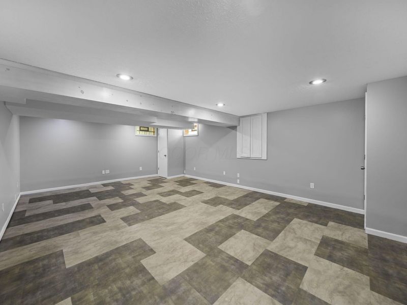 2392 Minerva Park Place , Columbus, OH 43229 Photo 44