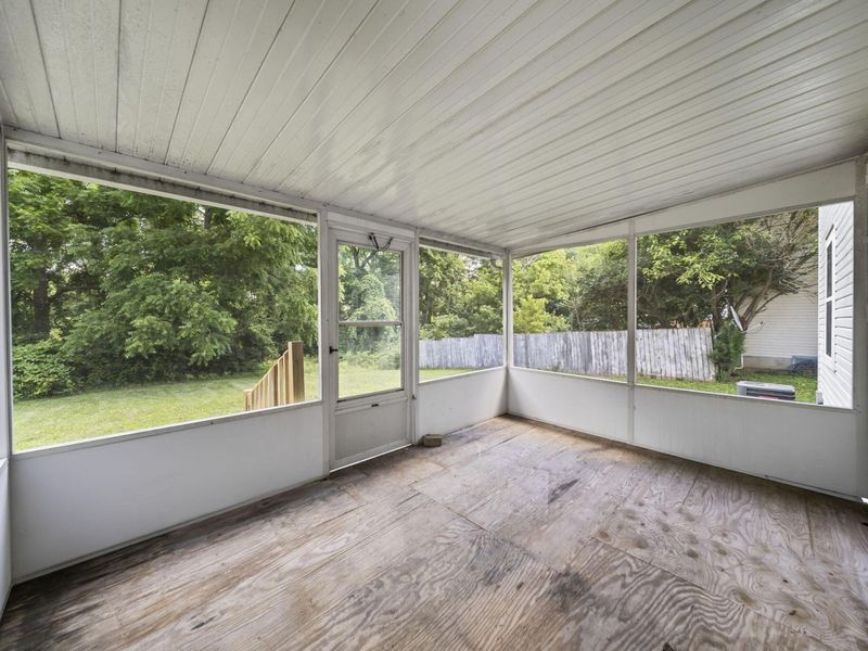2392 Minerva Park Place , Columbus, OH 43229 Photo 50