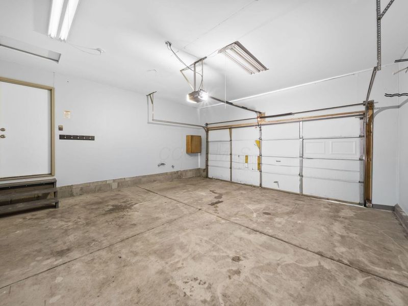 2392 Minerva Park Place , Columbus, OH 43229 Photo 54