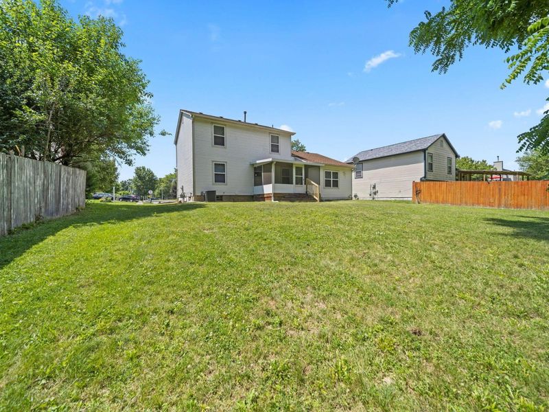 2392 Minerva Park Place , Columbus, OH 43229 Photo 57