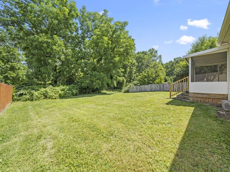 2392 Minerva Park Place , Columbus, OH 43229 Photo 60