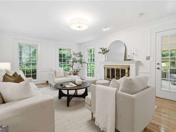 4824 Hampton Lake Drive, Marietta, GA 30068