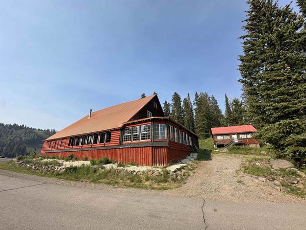 21221 Baron Lake Drive, Cedaredge, CO 81413