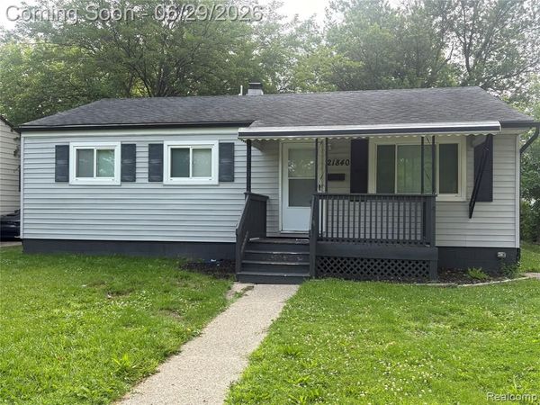 21840 Weller Avenue , Warren, MI 48089