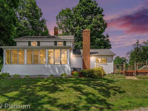 581 S Main Street, Vermontville Vlg, MI 49096