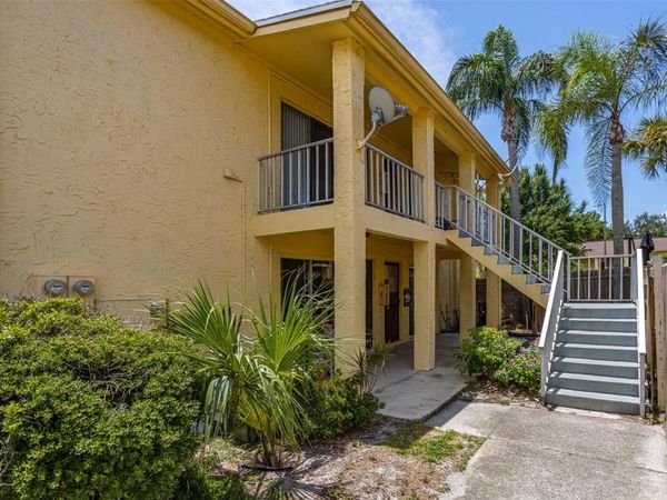 7612 NACIDO COURT, TAMPA, FL 33615