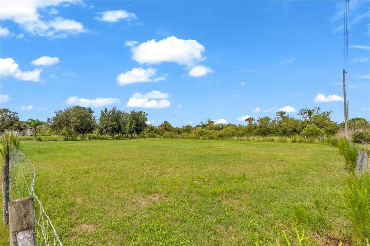 1005 Whispring Creek Way , Osteen, FL 32764 Photo