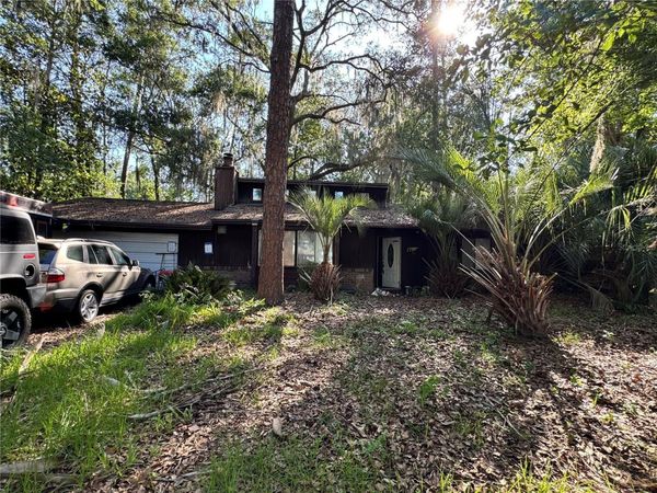 713 NW 95TH TERRACE, GAINESVILLE, FL 32607