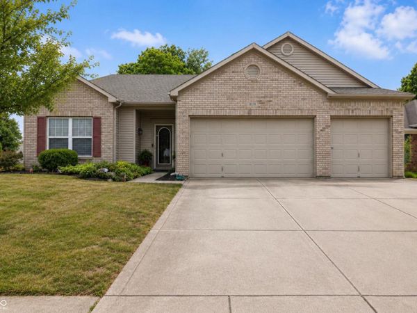 8539 Belle Union Court, Camby, IN 46113