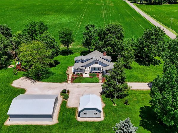 11941 S 600 W, Edinburgh, IN 46124