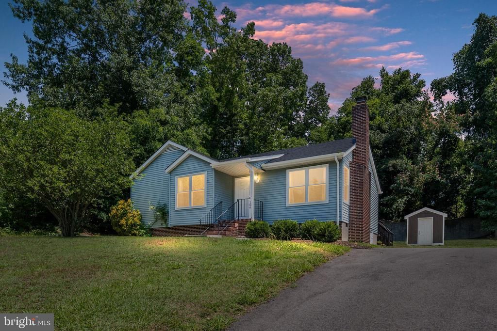 106 Whitsons Run, Stafford, VA 22554 Main Photo