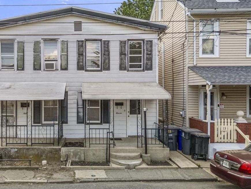 11 S Plum Street , Pottstown, PA 19464 Main Photo