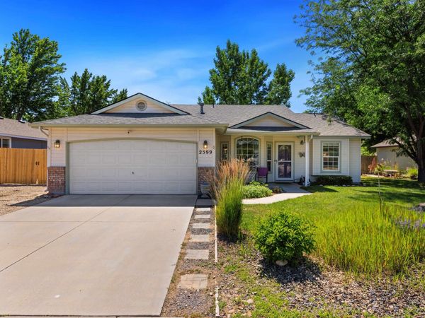 2599 N Old Stone Way, Meridian, ID 83646
