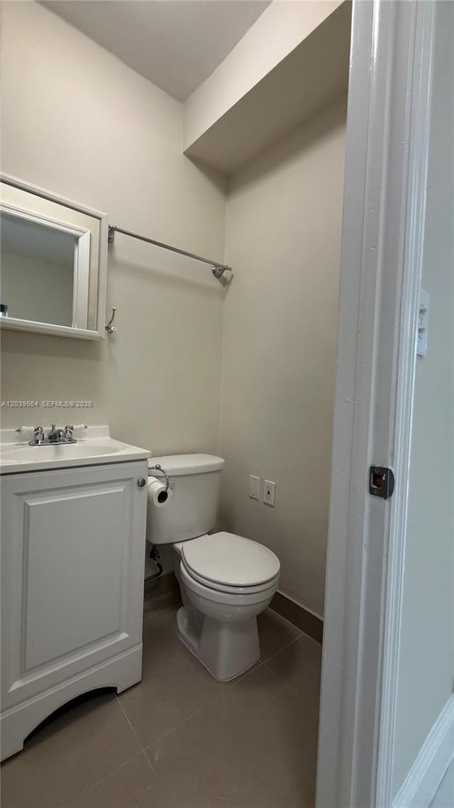 1380 SW 20th St, Unit 1380, Miami, FL 33145 Photo