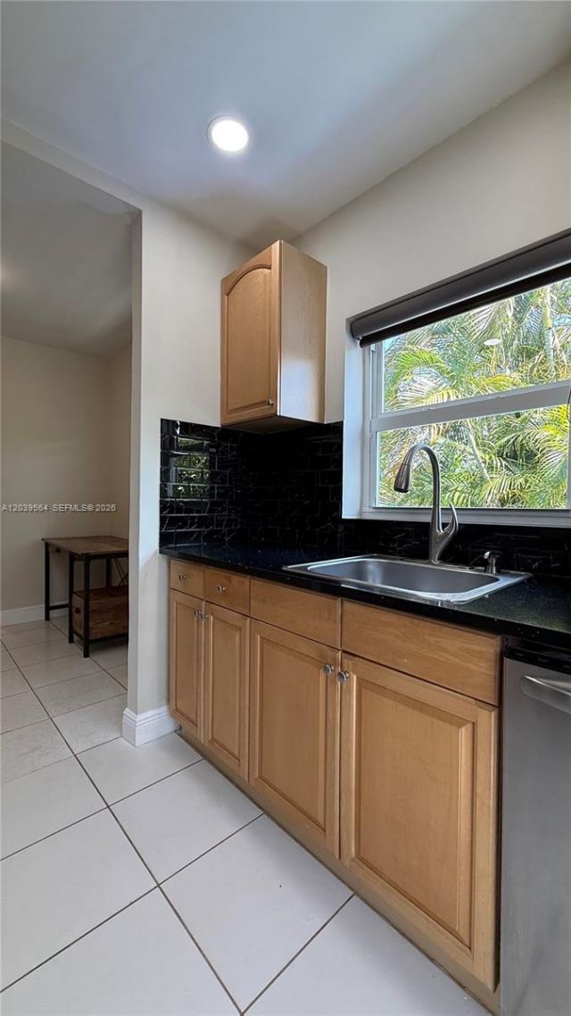1380 SW 20th St, Unit 1380, Miami, FL 33145 Photo