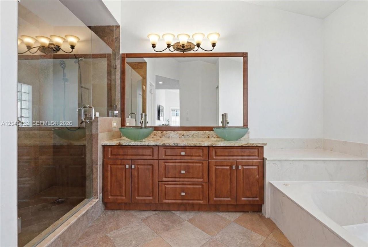 345 Somerset Way, Weston, FL 33326 Photo