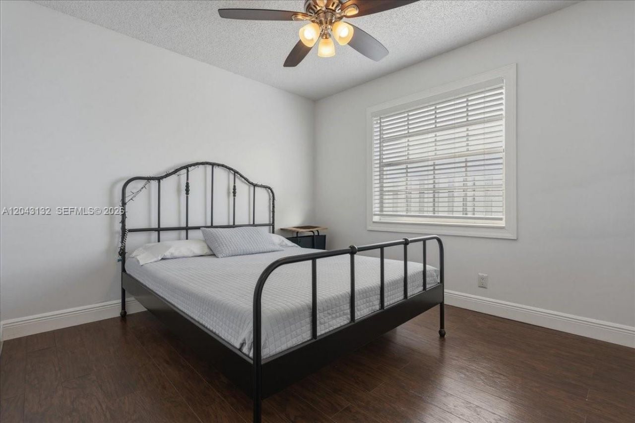345 Somerset Way, Weston, FL 33326 Photo