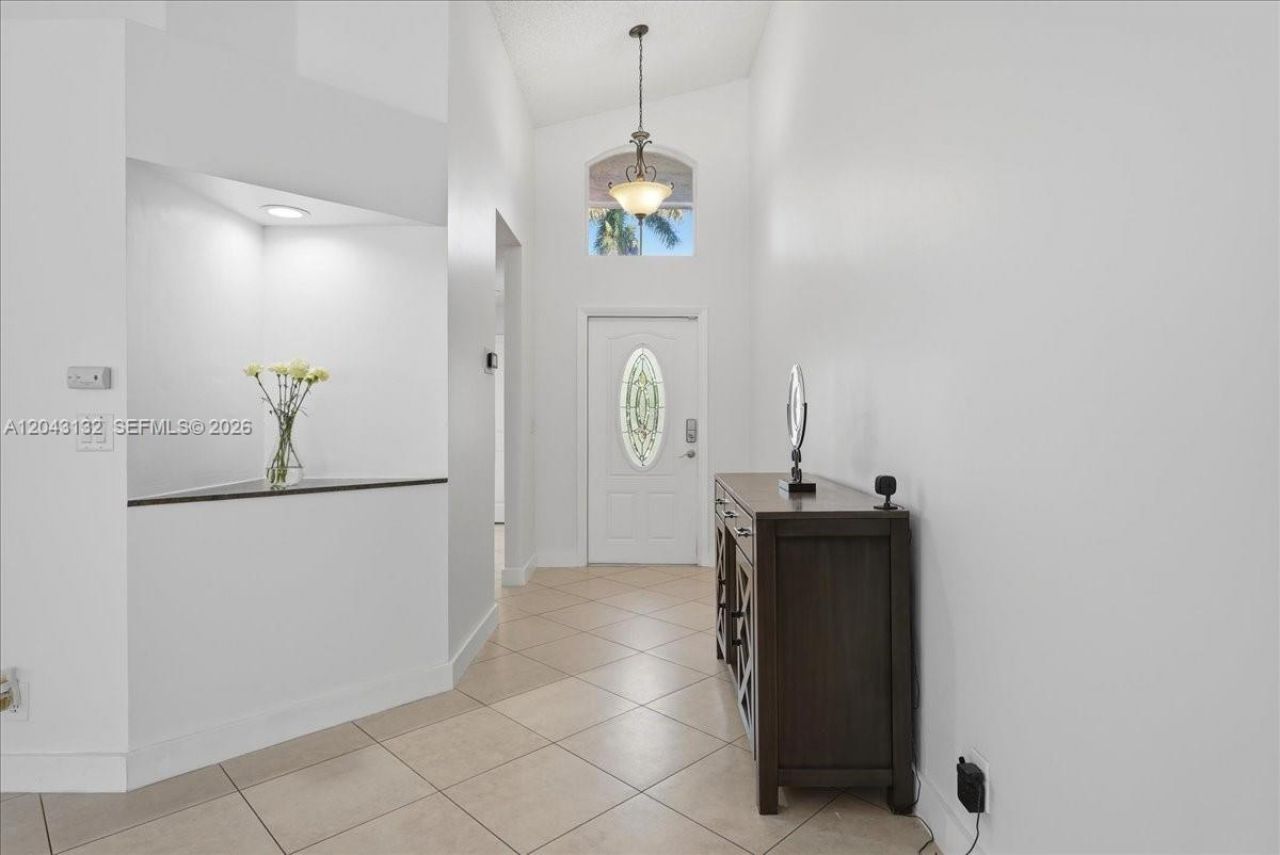 345 Somerset Way, Weston, FL 33326 Photo