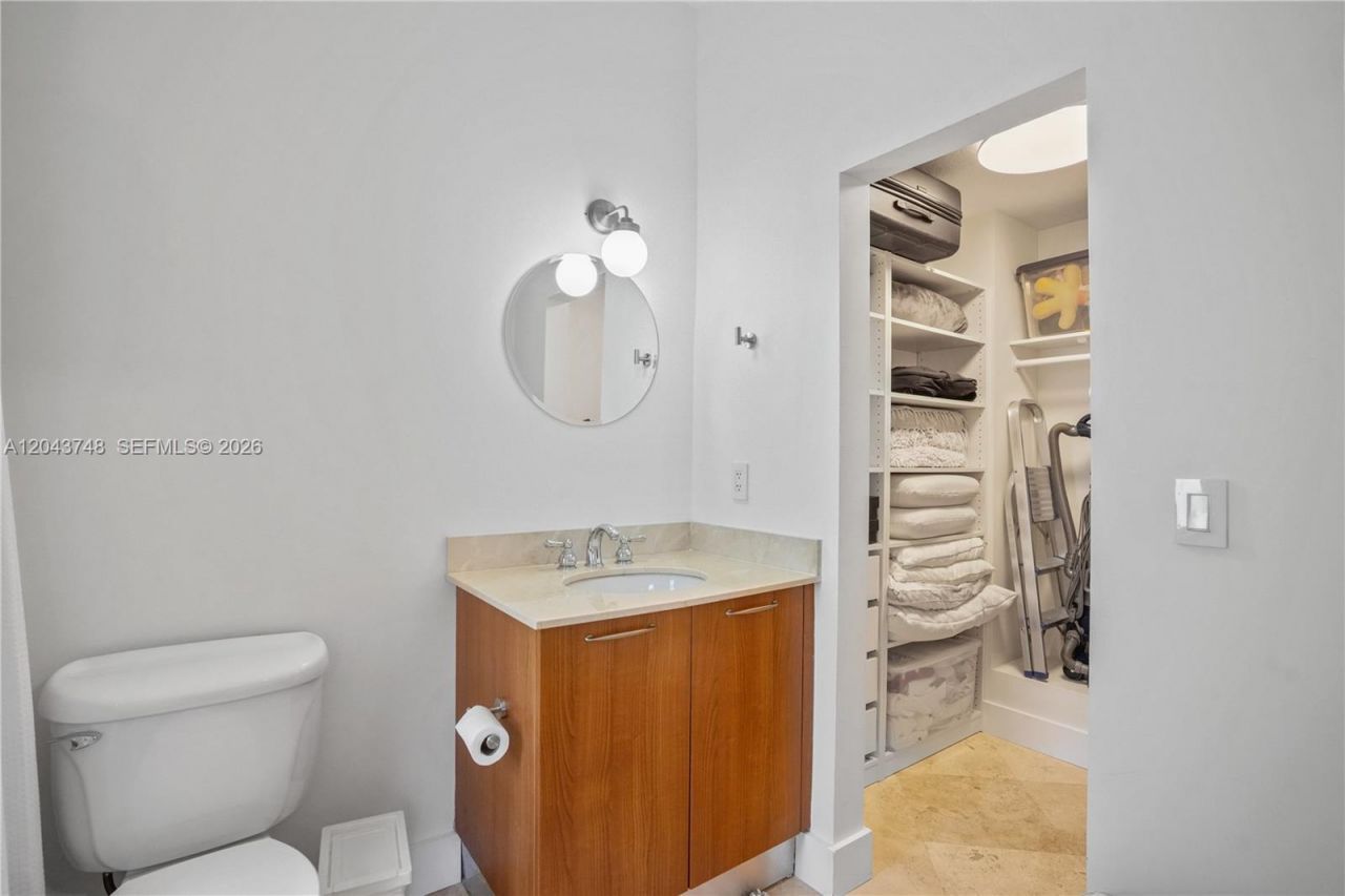 1043 SW 9th Ct , Unit F-1, Miami, FL 33130 Photo