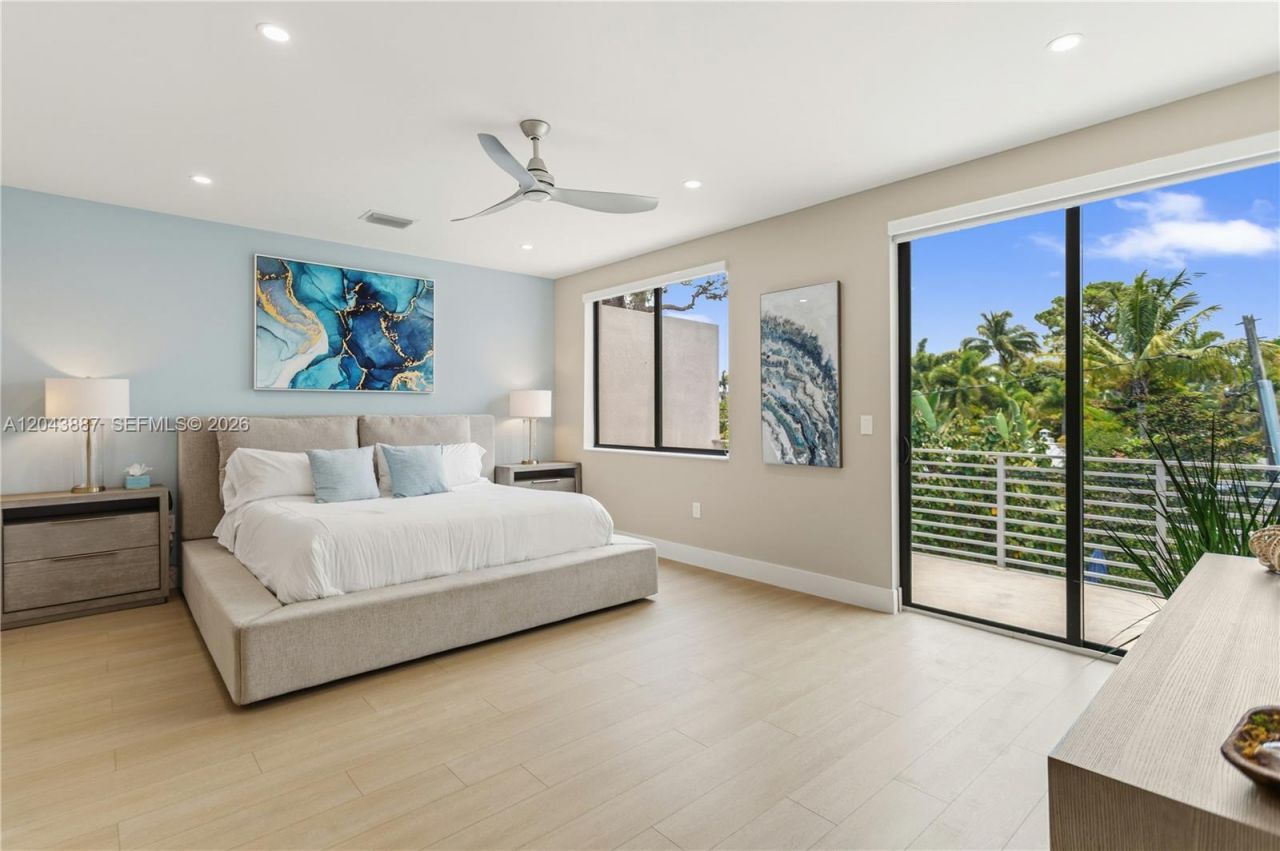809 SW 10th Ter , Fort Lauderdale, FL 33315 Photo