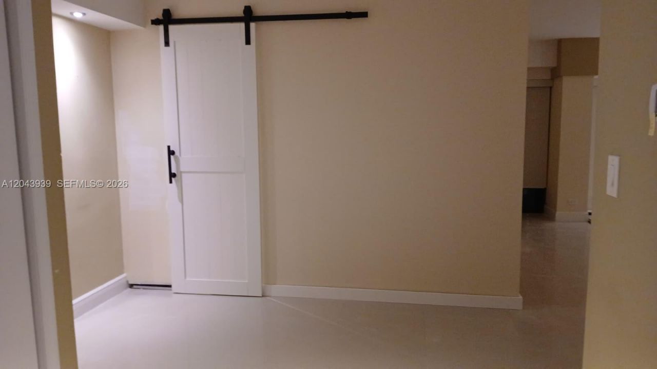 1800 NE 114th St , Unit 508, Miami, FL 33181 Photo