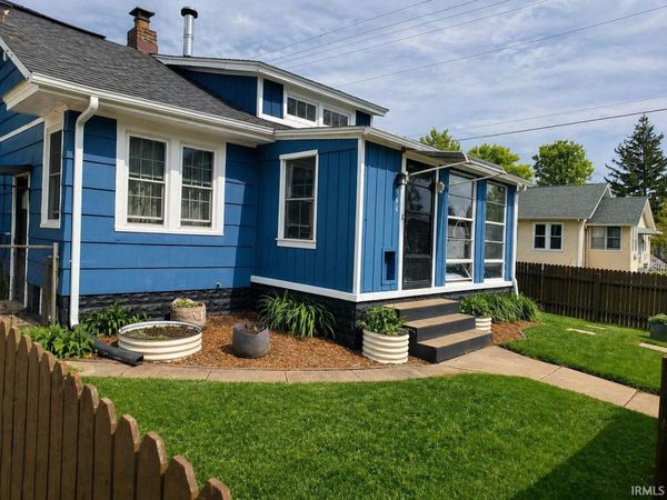944 Oakland Street, South Bend, IN 46615