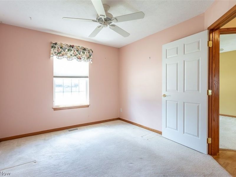 457 Harvest Lane, Seven Hills, OH 44131 Photo 31