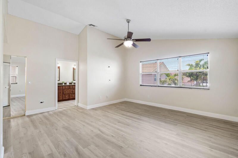 10425 Buena Ventura Drive, Boca Raton, FL 33498 Photo