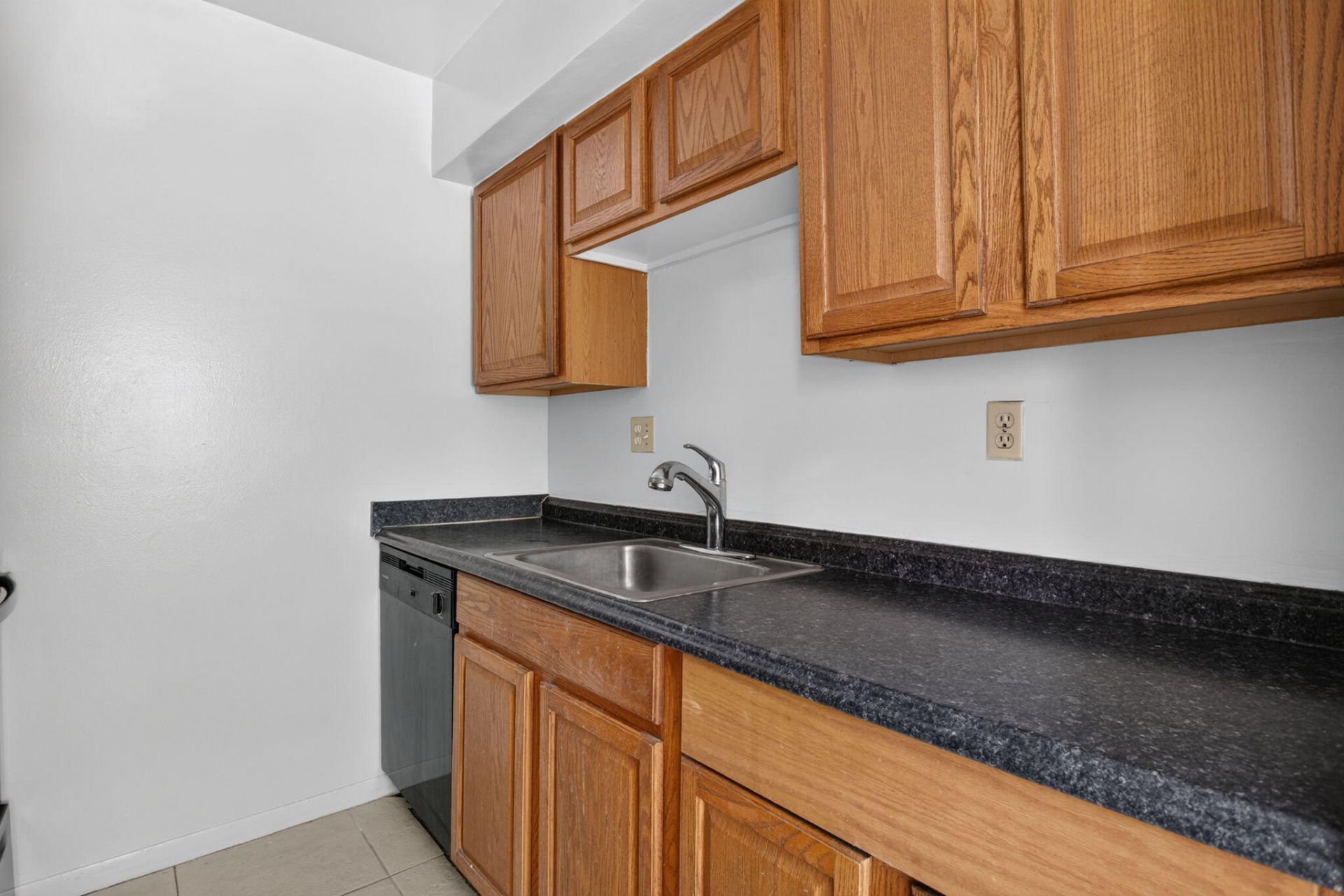 2141 NE 42nd Street, Unit 204, Lighthouse Point, FL 33064 Photo