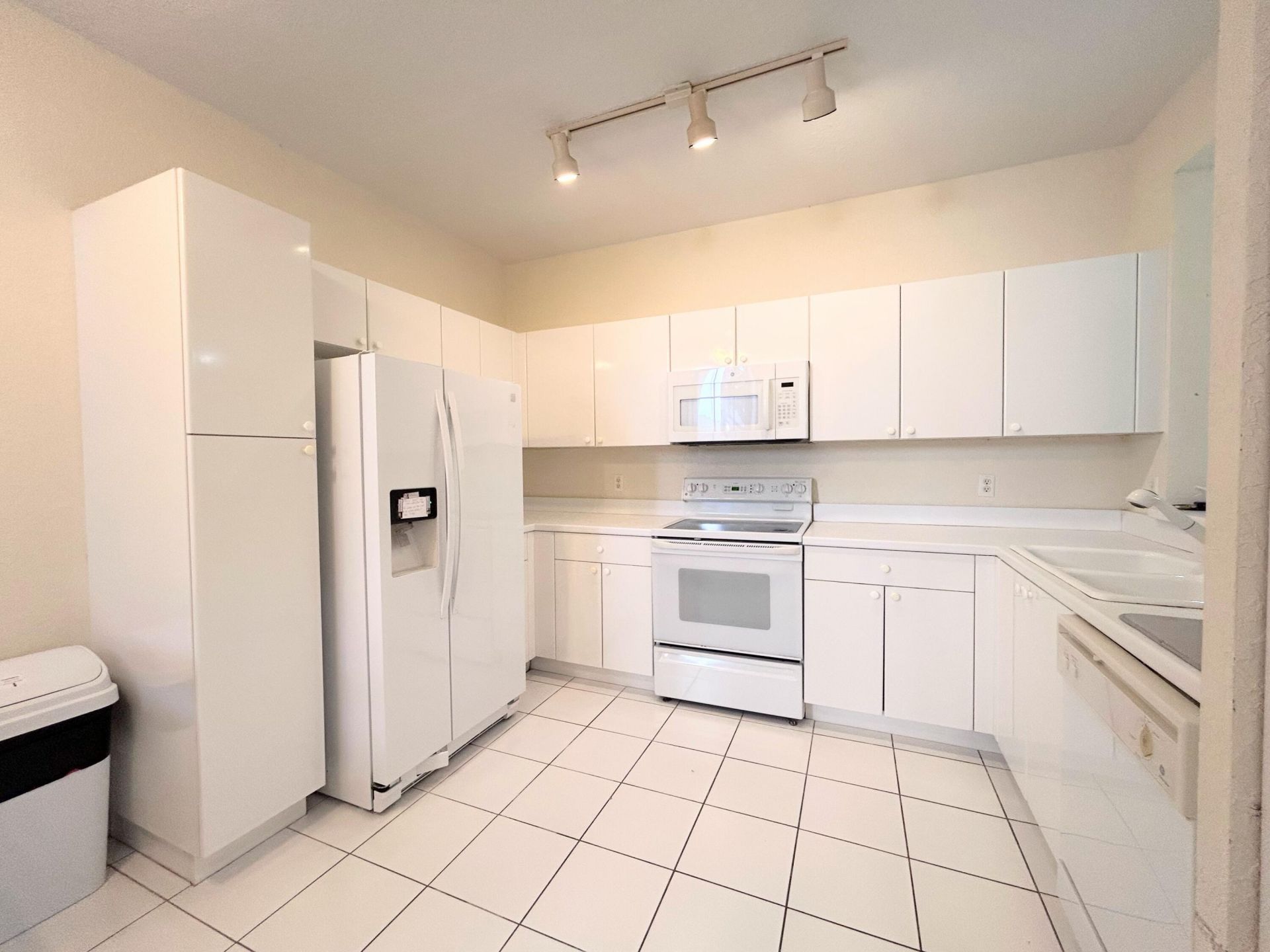 7910 Laina Lane, Unit 2, Boynton Beach, FL 33437 Photo